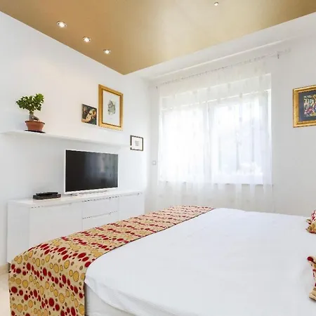 Apartment Lupe *